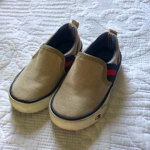 Boys Tommy Hilfiger canvas slip on sneaker